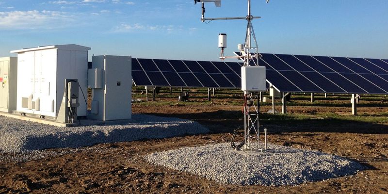 Ontario: Solar-Energy Programs
