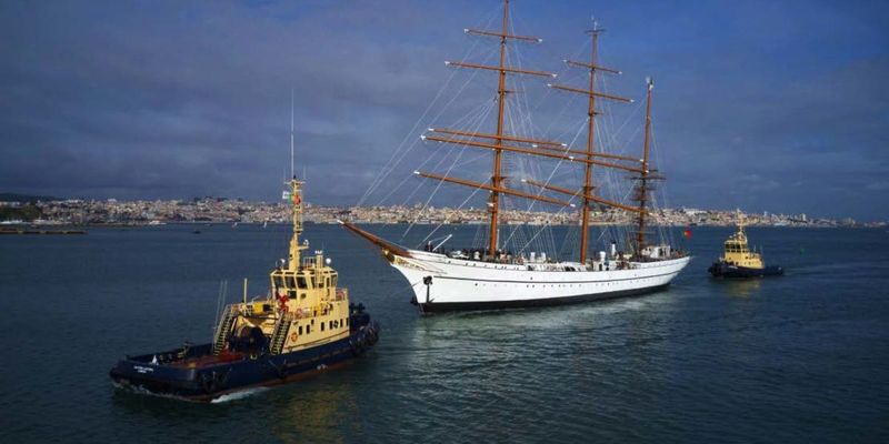 Atlantic Ocean: Studying Atmospheric Electricity and Climate Change