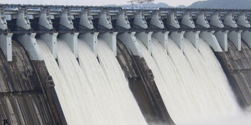 Southwest: Solving the Mystery of Erroneous Dam Monitoring Data